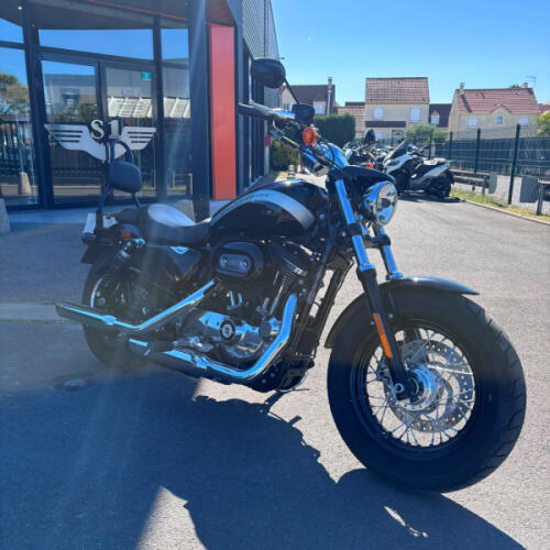 XL1200C 2018 1200 Custom thumb 2