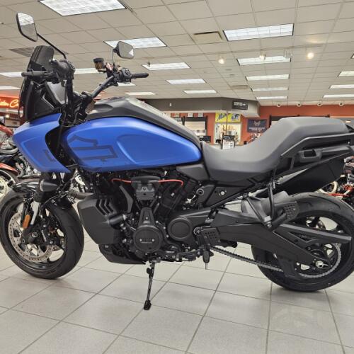 RA1250ST 2026 Pan America® 1250 ST thumb 0