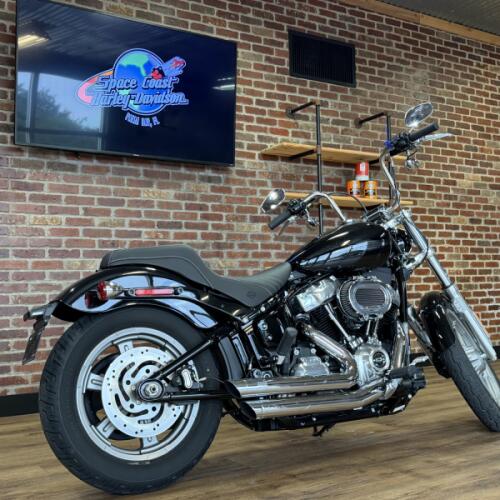 Harley-Davidson® Softail Standard® 2022 thumb 3