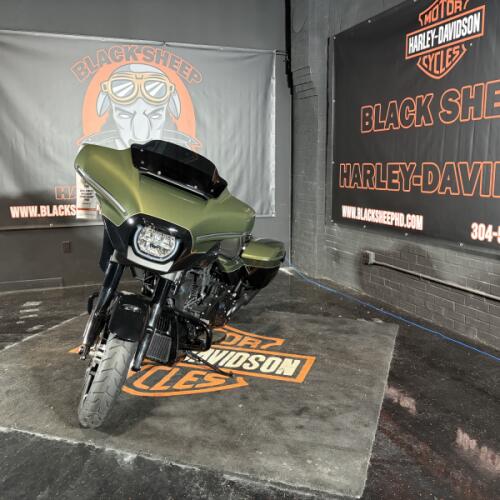 2026 Harley-Davidson® Street Glide® FLHX thumb 0