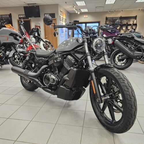RH975 2026 Nightster® thumb 3