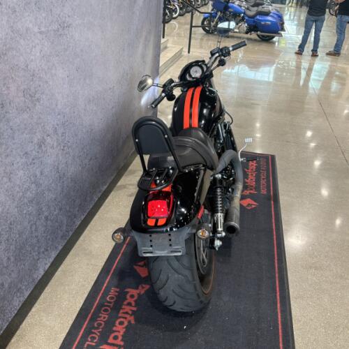 2009 Harley-Davidson® V-Rod® Black / Orange thumb 0