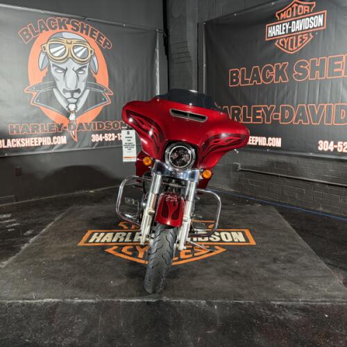 2017 Harley-Davidson Street Glide Special FLHXS thumb 1