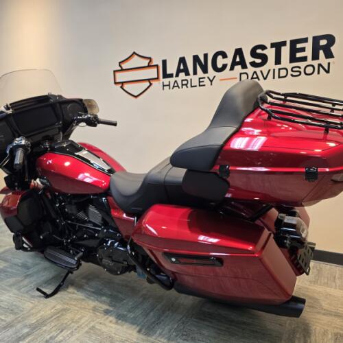 2026 Harley-Davidson® Street Glide Limited Brilliant Red Black Trim FLHXL thumb 0