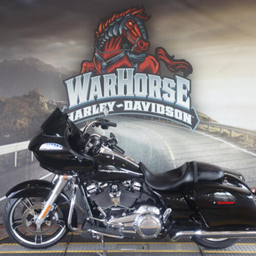 FLTRX 2019 Road Glide® thumb 0