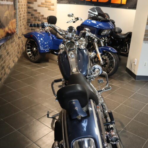 2003 Softail Deuce (FXSTD) thumb 2