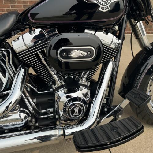 2012 Harley-Davidson Fat Boy FLSTF thumb 2