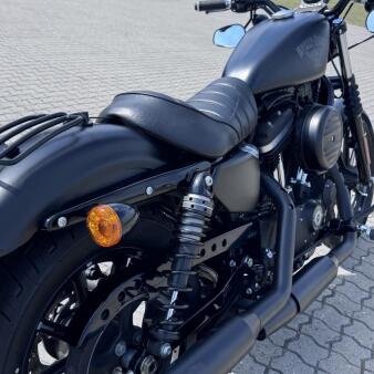 XL883N Iron 883™ thumb 1