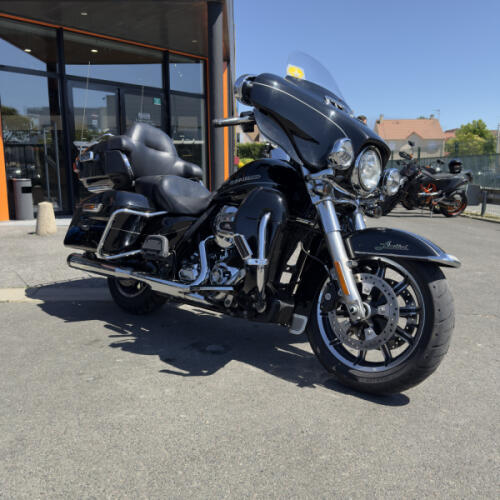 FLHTK 2014 Electra Glide® Ultra Limited thumb 3