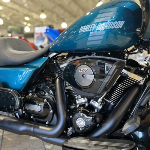 FLTRT 2026 Road Glide 3 thumb 2