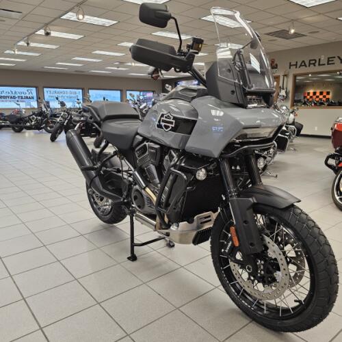 RA1250S 2026 Pan America® 1250 Special thumb 3