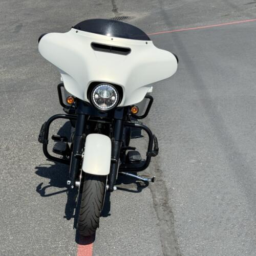 FLHXS 2018 Street Glide® Special thumb 1