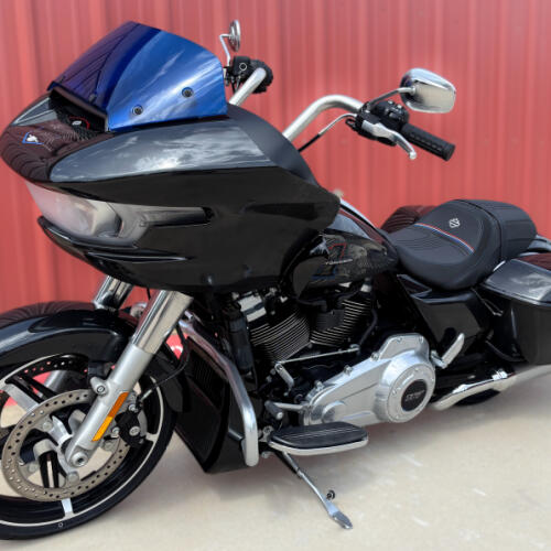 2026 Harley-Davidson® Road Glide® FLTRX Liberty Edition Midnight Ember thumb 0