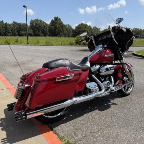 2021 Harley-Davidson® Street Glide® Billiard Red thumb 2