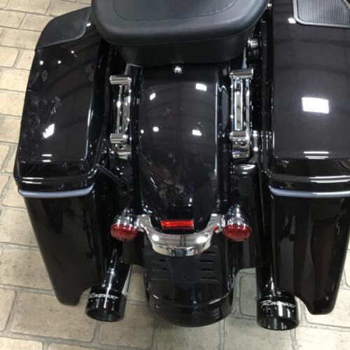 2021 Harley-Davidson® Street Glide® Special Black Jack Metallic thumb 0
