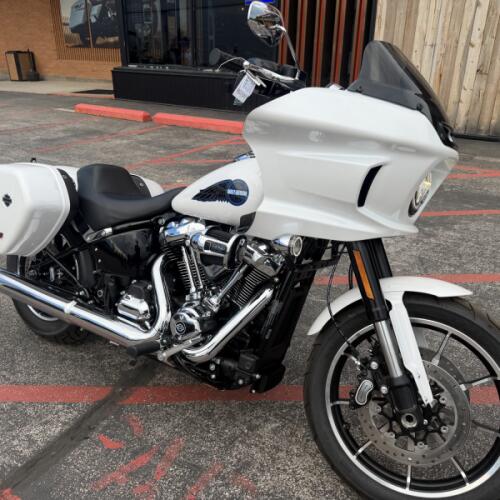 Harley-Davidson® Low Rider™ ST 2026 thumb 3