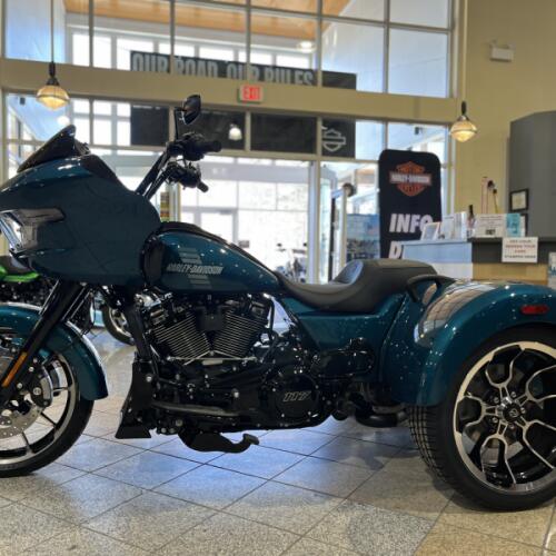 FLTRT 2026 Road Glide 3 thumb 0
