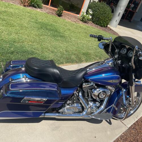 FLHX 2009 Street Glide® thumb 1