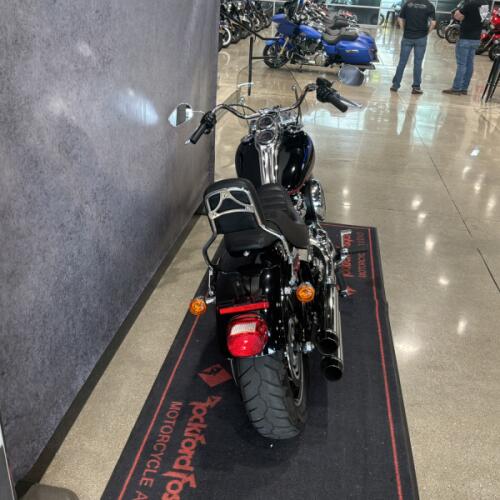 2020 Harley-Davidson® Low Rider® Vivid Black thumb 0