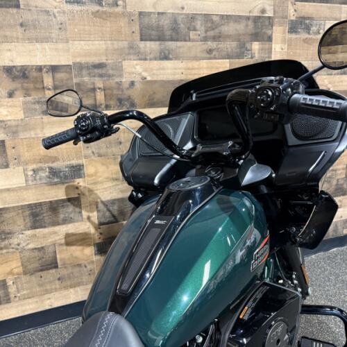 2024 Harley-Davidson® Road Glide® Alpine Green FLTRX thumb 0