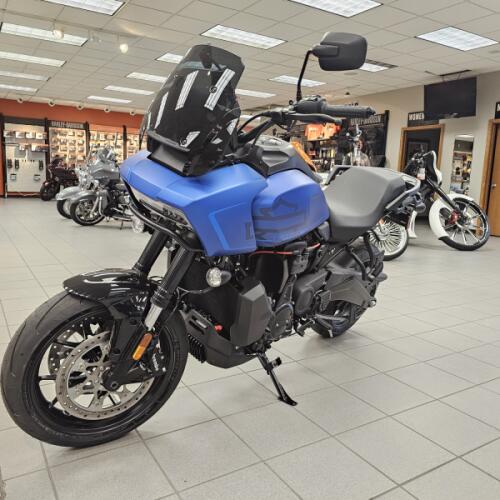 RA1250ST 2026 Pan America® 1250 ST thumb 1