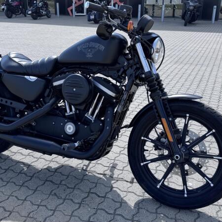 XL883N Iron 883™ thumb 0