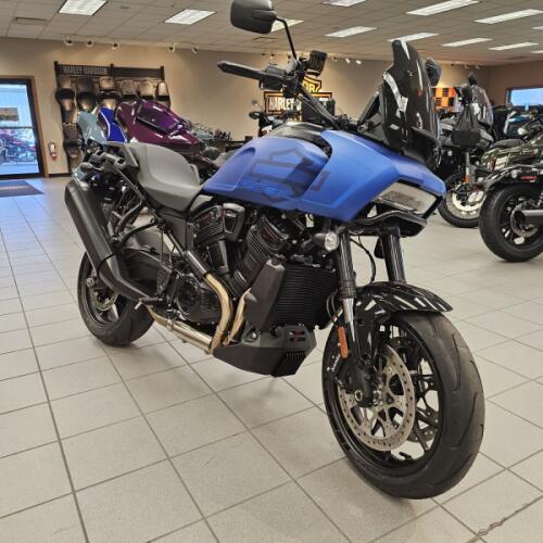 RA1250ST 2026 Pan America® 1250 ST thumb 3