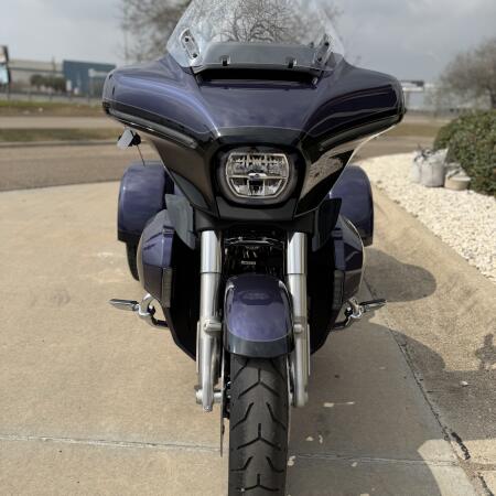 2026 Harley-Davidson® Street Glide 3 Limited Purple Abyss / Vivid Black Chrome Trim thumb 1