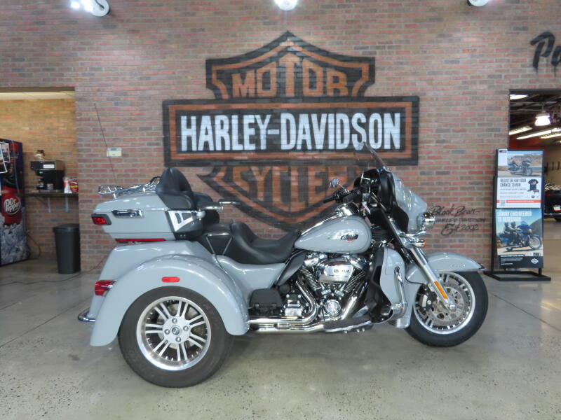 2024 Harley-Davidson® Tri Glide® Ultra FLHTCUTG
