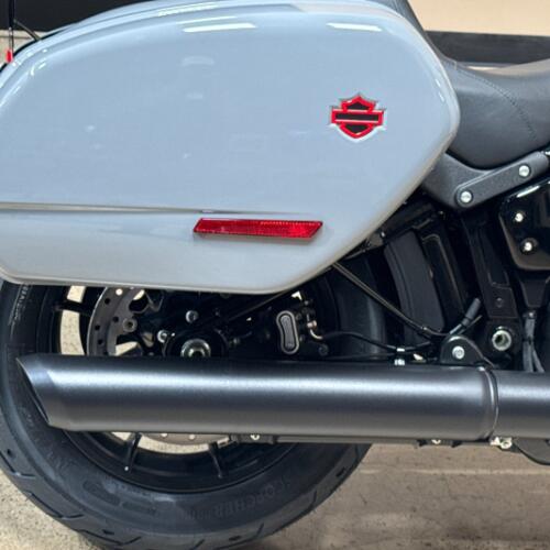 Harley-Davidson® Low Rider® ST 2026 thumb 3