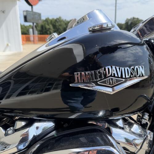 2019 Harley-Davidson® Road King® Vivid Black thumb 1