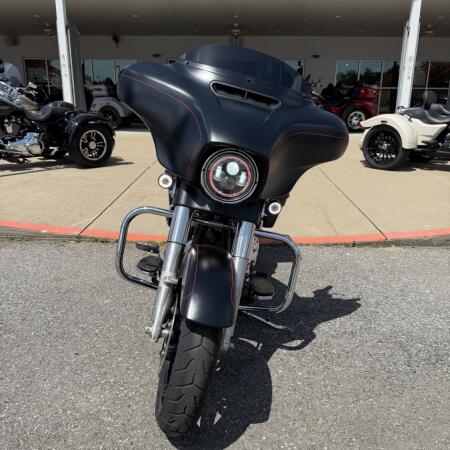 2016 Harley-Davidson® Street Glide® Special Black Denim thumb 0