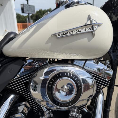 2008 Harley-Davidson Police Road King BIRCH WHITE thumb 1