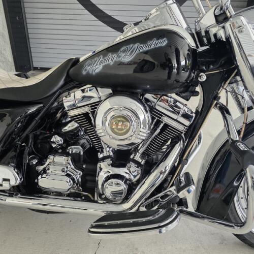 2007 Cvo Road King thumb 0