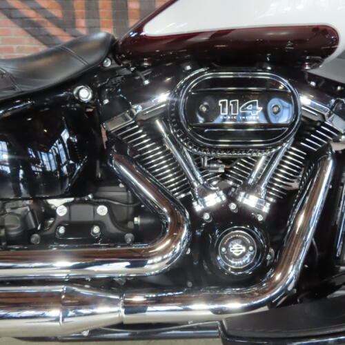2021 Harley-Davidson® Heritage Classic 114 FLHCS thumb 2