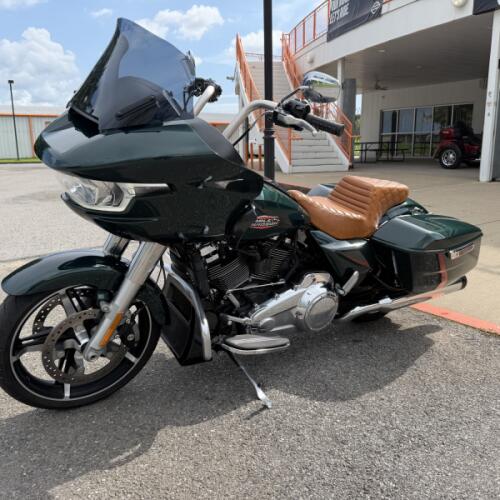 2024 Harley-Davidson® Road Glide® Alpine Green thumb 0