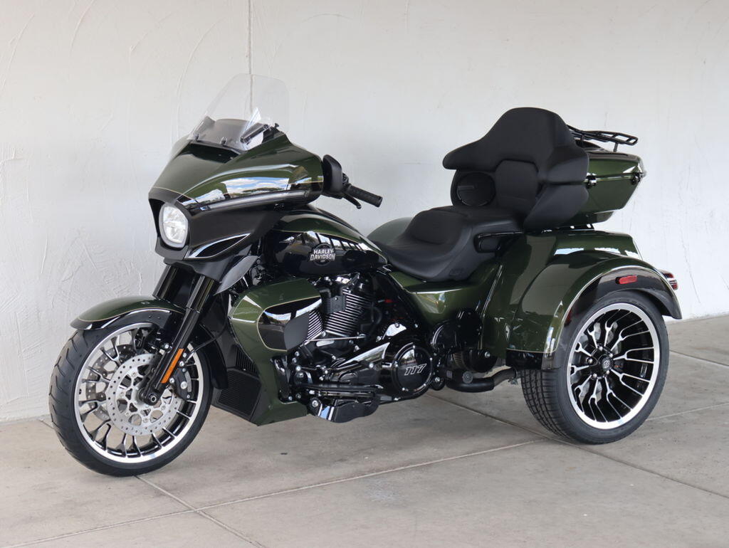 2026 Harley-Davidson® FLHLT Street Glide 3 Limited S853817