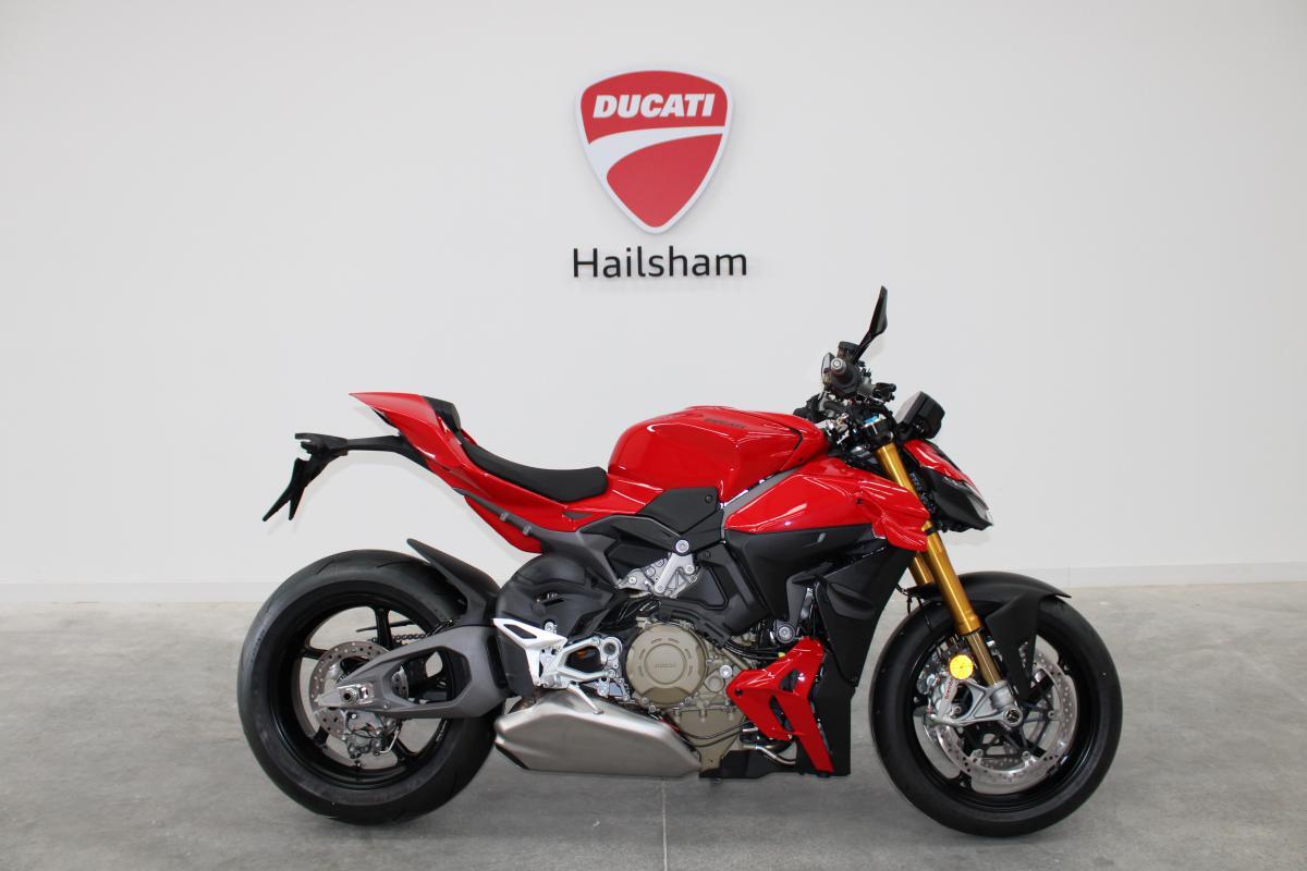Ducati Streetfighter V4S, Brand New and Unregistered 2026 Model, Ducati Red