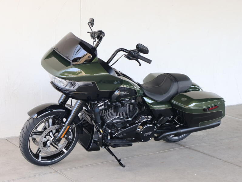 2026 Harley-Davidson® FLTRX Road Glide® S621542
