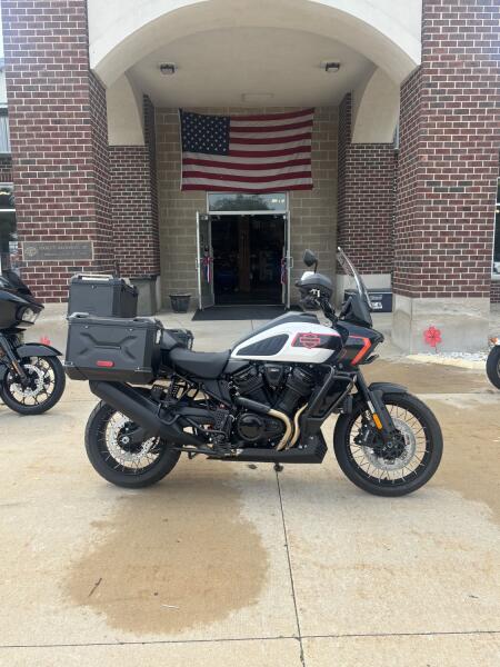 2026 Harley-Davidson® Pan America 1250 Limited WHITE ONYX PRL