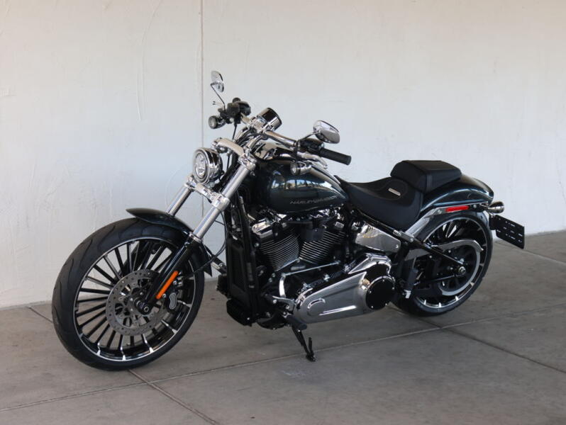 2026 Harley-Davidson® FXBR Breakout® S016666