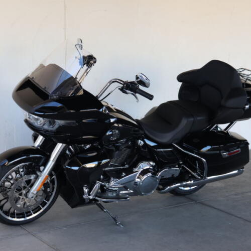 2026 Harley-Davidson® FLTRXL Road Glide Limited S616439 thumb 3
