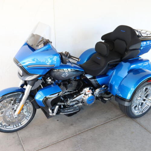 2026 Harley-Davidson® FLHLTSE CVO Street Glide 3 Limited S951559 thumb 1