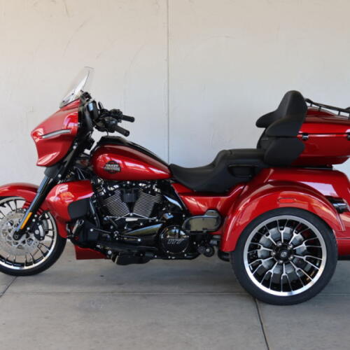 2026 Harley-Davidson® FLHLT Street Glide 3 Limited S852091 thumb 3