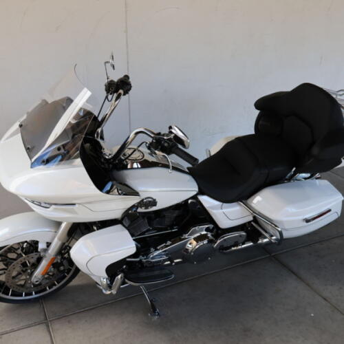 2026 Harley-Davidson® FLTRXL Road Glide Limited S611802 thumb 1