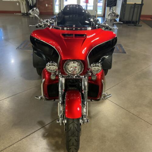 FLHTCUTGSE 2021 CVO™ Tri Glide® thumb 2