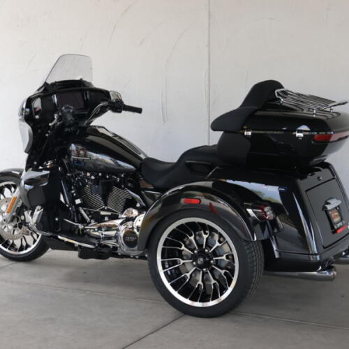2026 Harley-Davidson® FLHLT Street Glide 3 Limited S851392 thumb 2