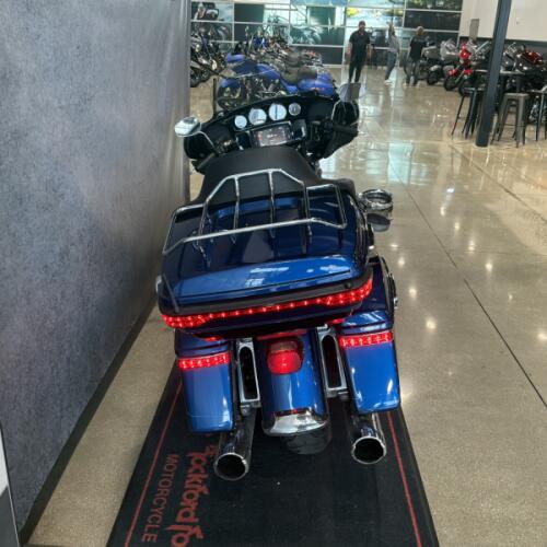 2018 Harley-Davidson® 115th Anniversary Ultra Limited Legend Blue/Vivid Black thumb 0