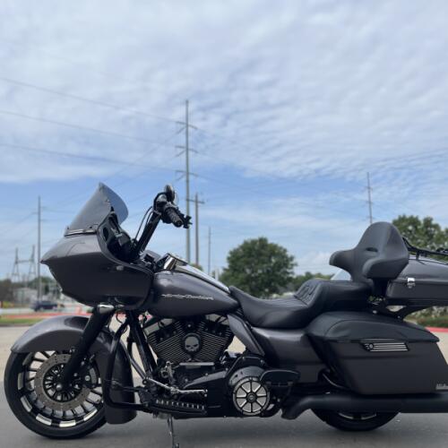 2016 Harley-Davidson® FLTRX  Road Glide® Charcoal Pearl 677120 thumb 0