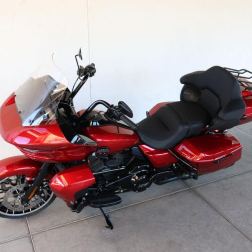2026 Harley-Davidson® FLTRXL Road Glide Limited S608906 thumb 1